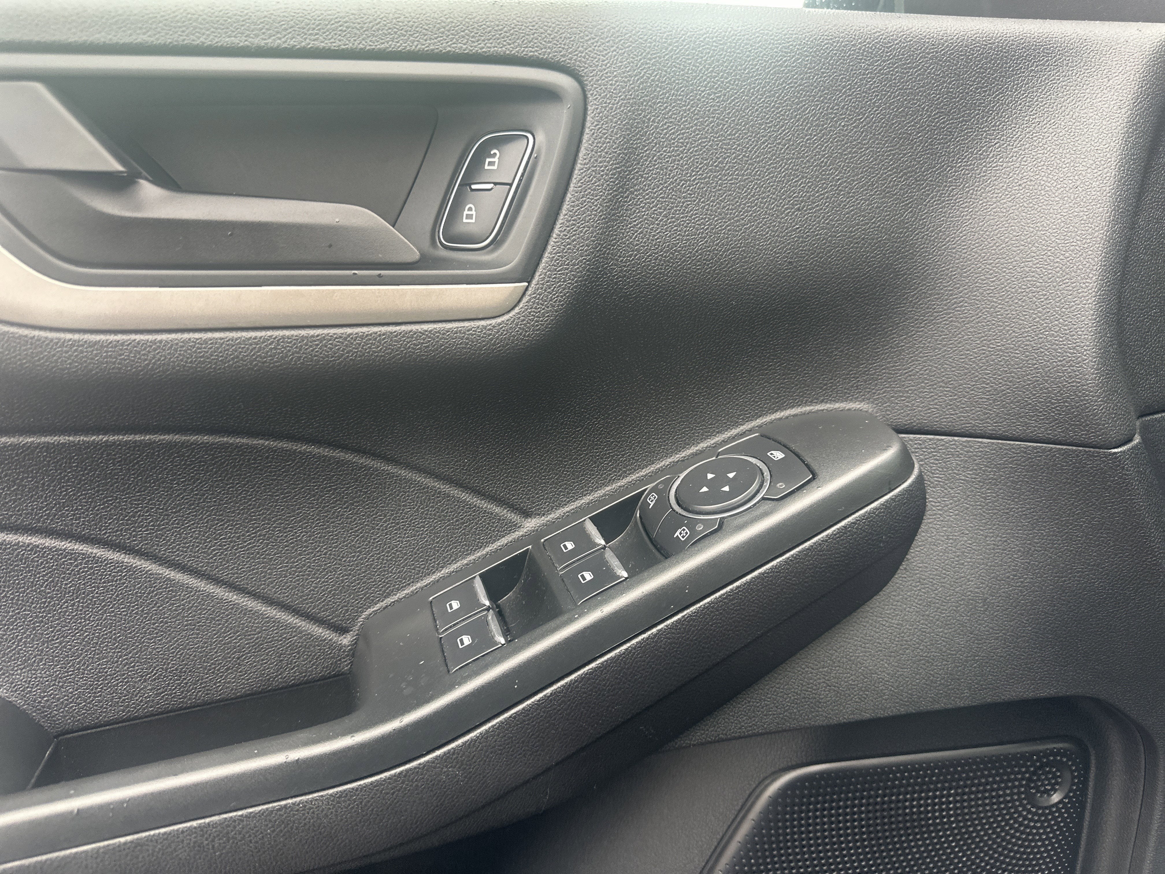 2022 Ford Escape S