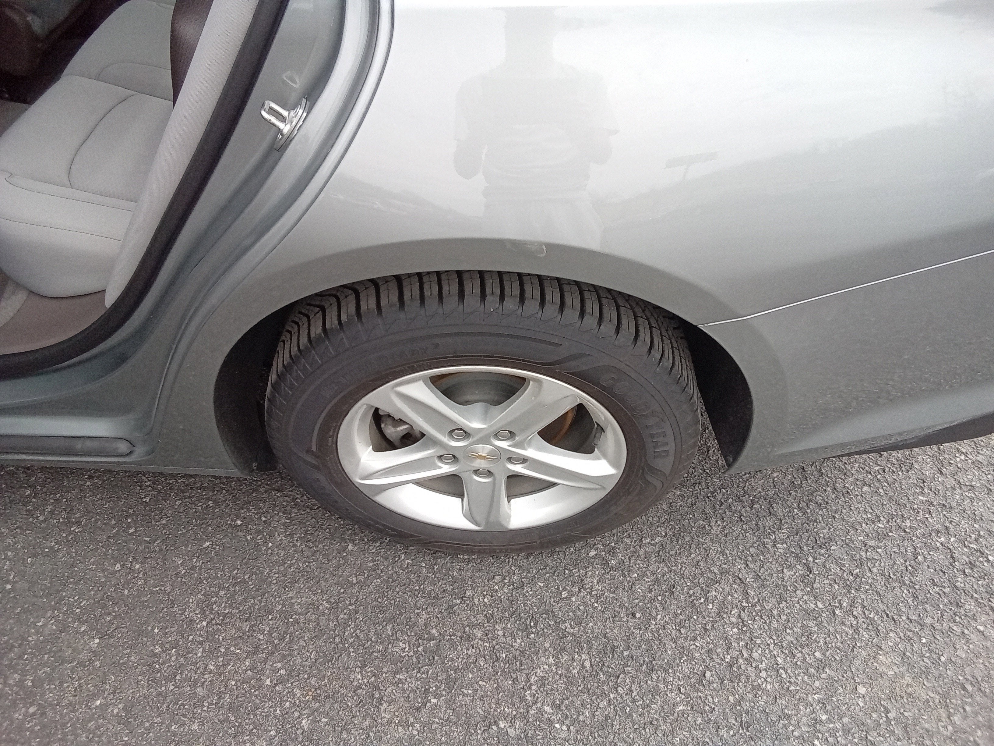 2024 Chevrolet Malibu LS 1FL