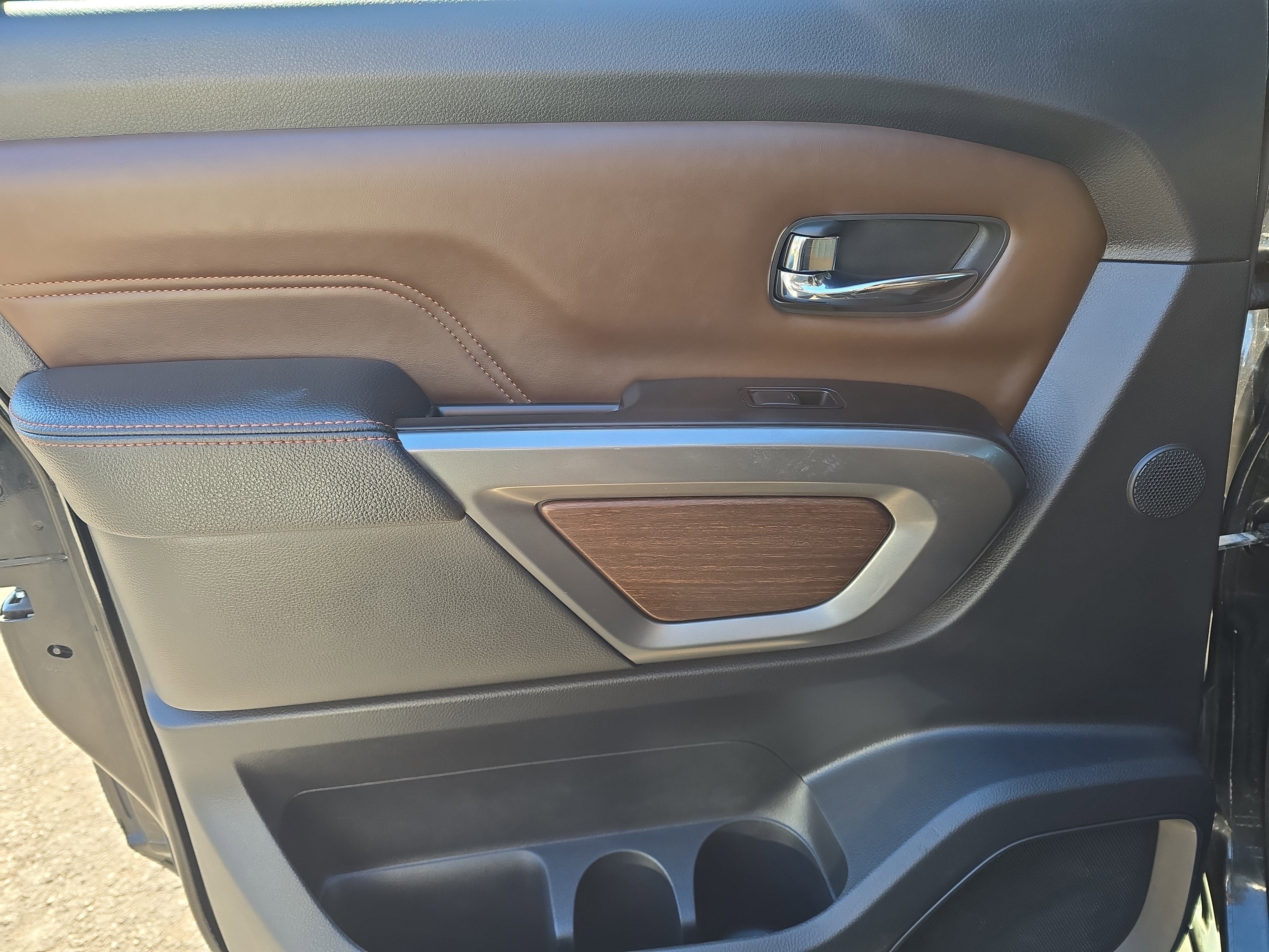 2018 Nissan Titan Platinum Reserve