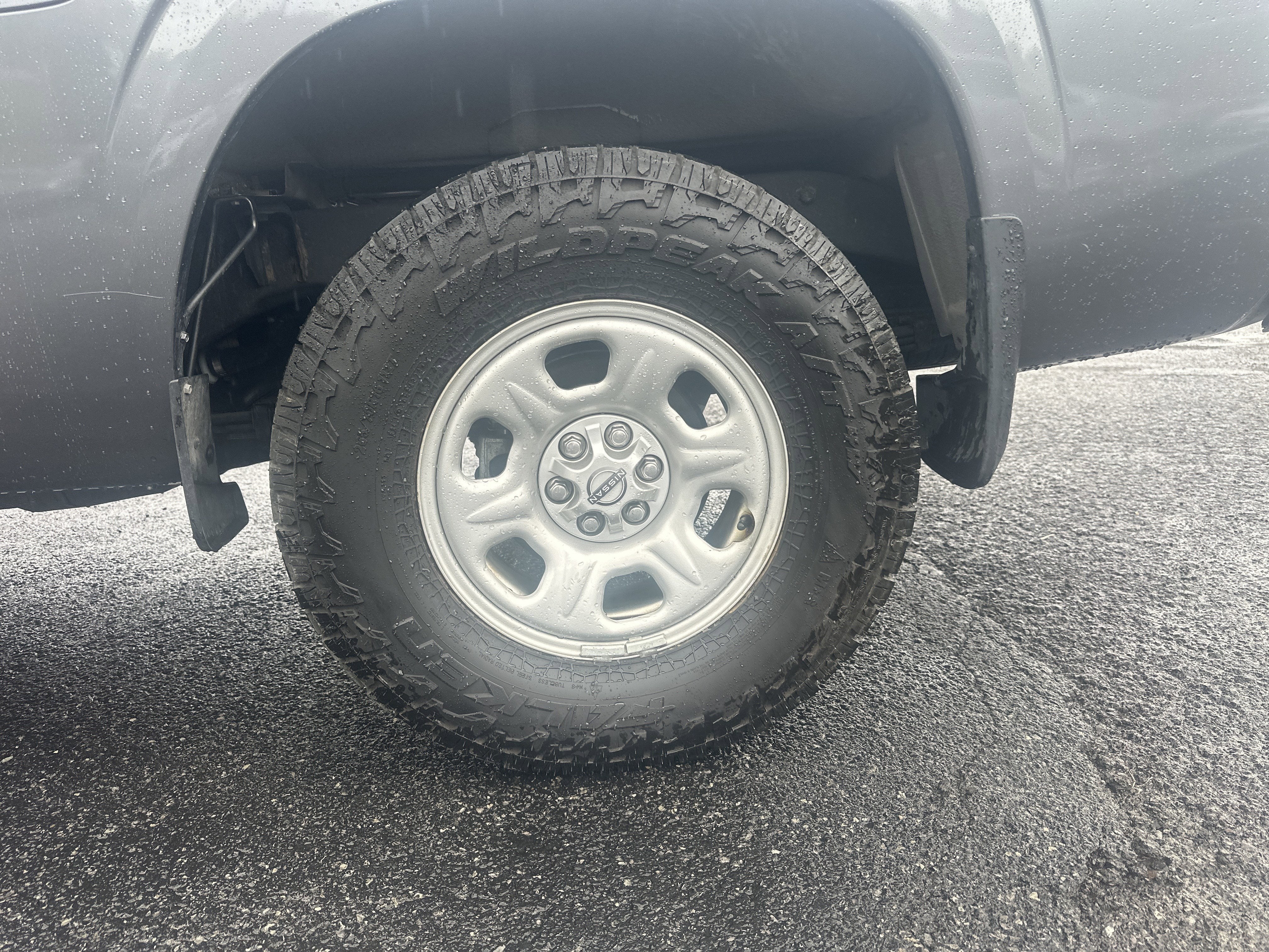2022 Nissan Frontier S