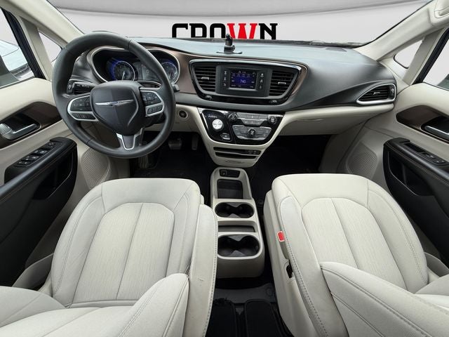 2017 Chrysler Pacifica LX