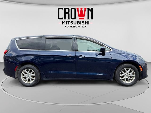2017 Chrysler Pacifica LX