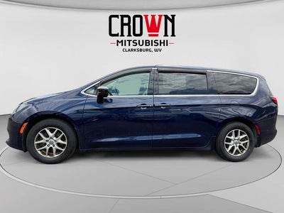 2017 Chrysler Pacifica LX