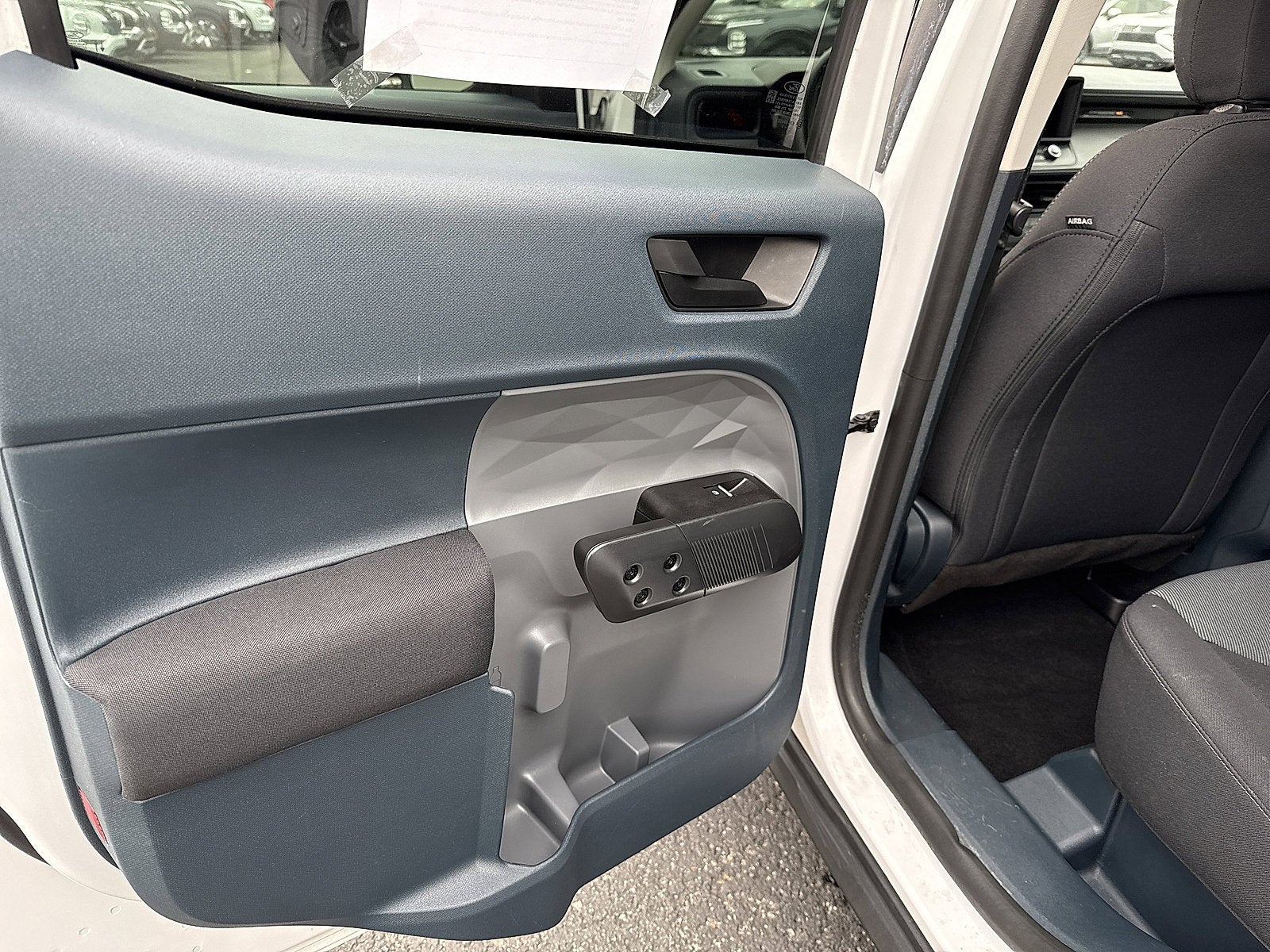 2022 Ford Maverick XL