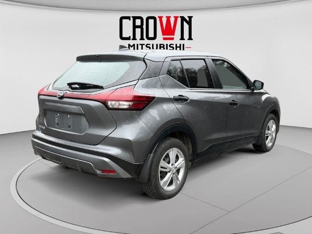 2024 Nissan Kicks S