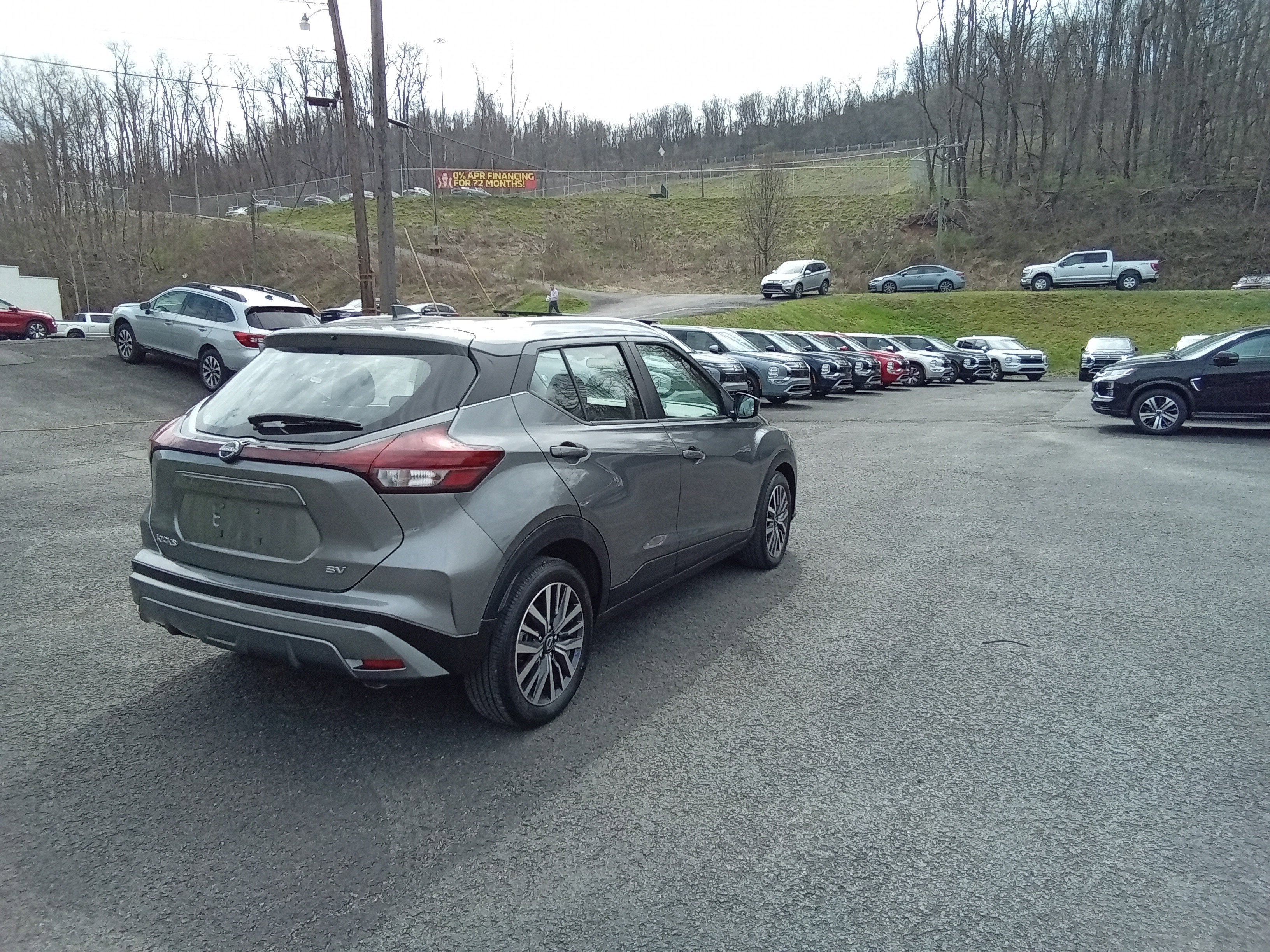 2024 Nissan Kicks SV