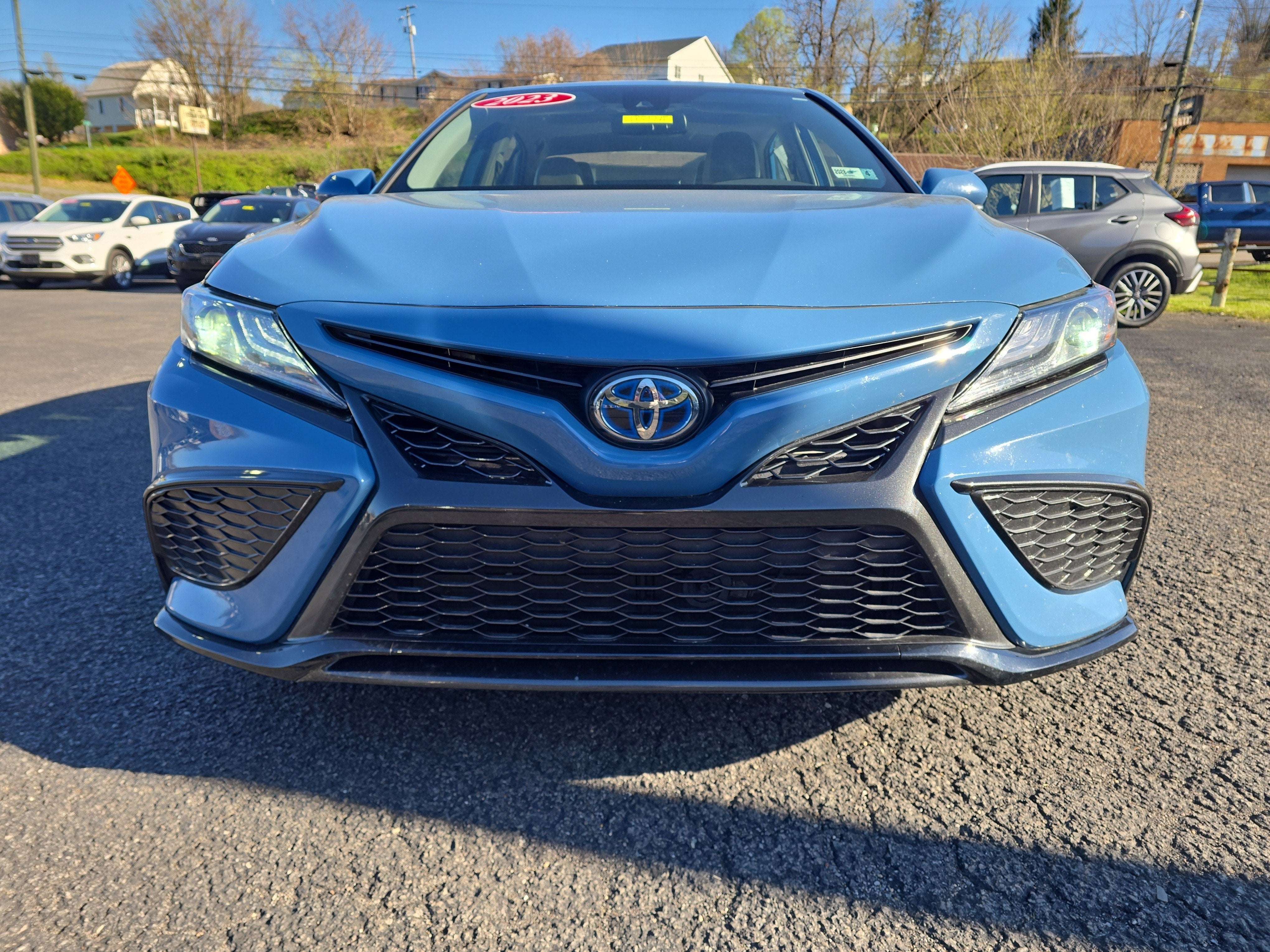 2023 Toyota Camry Hybrid XSE