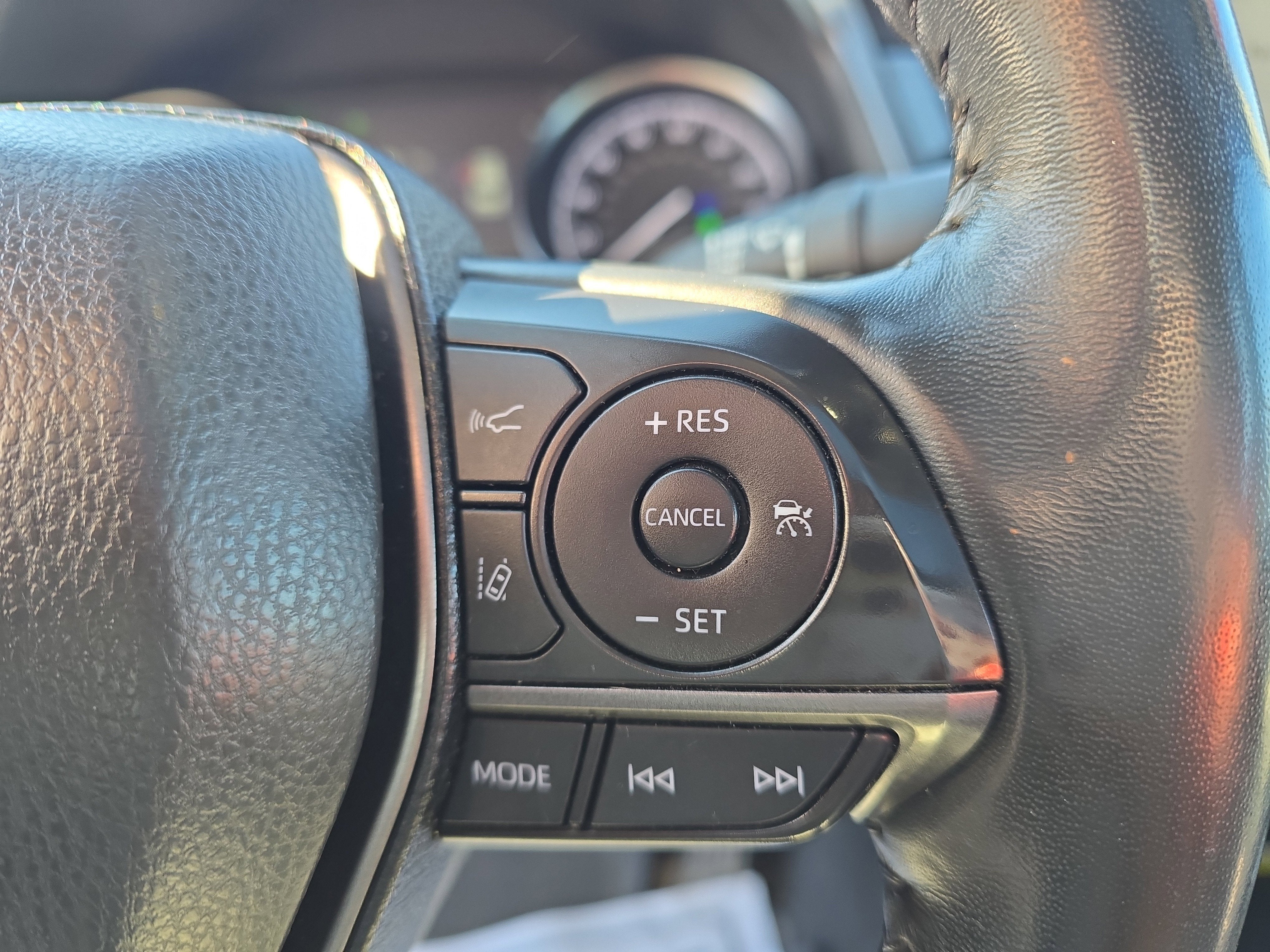 2023 Toyota Camry Hybrid XSE