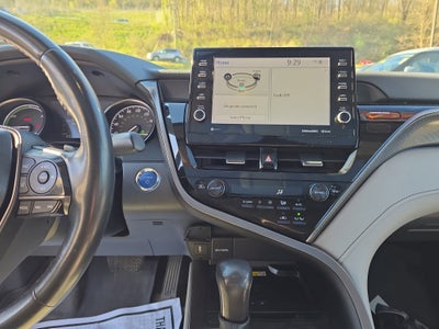 2023 Toyota Camry Hybrid XSE