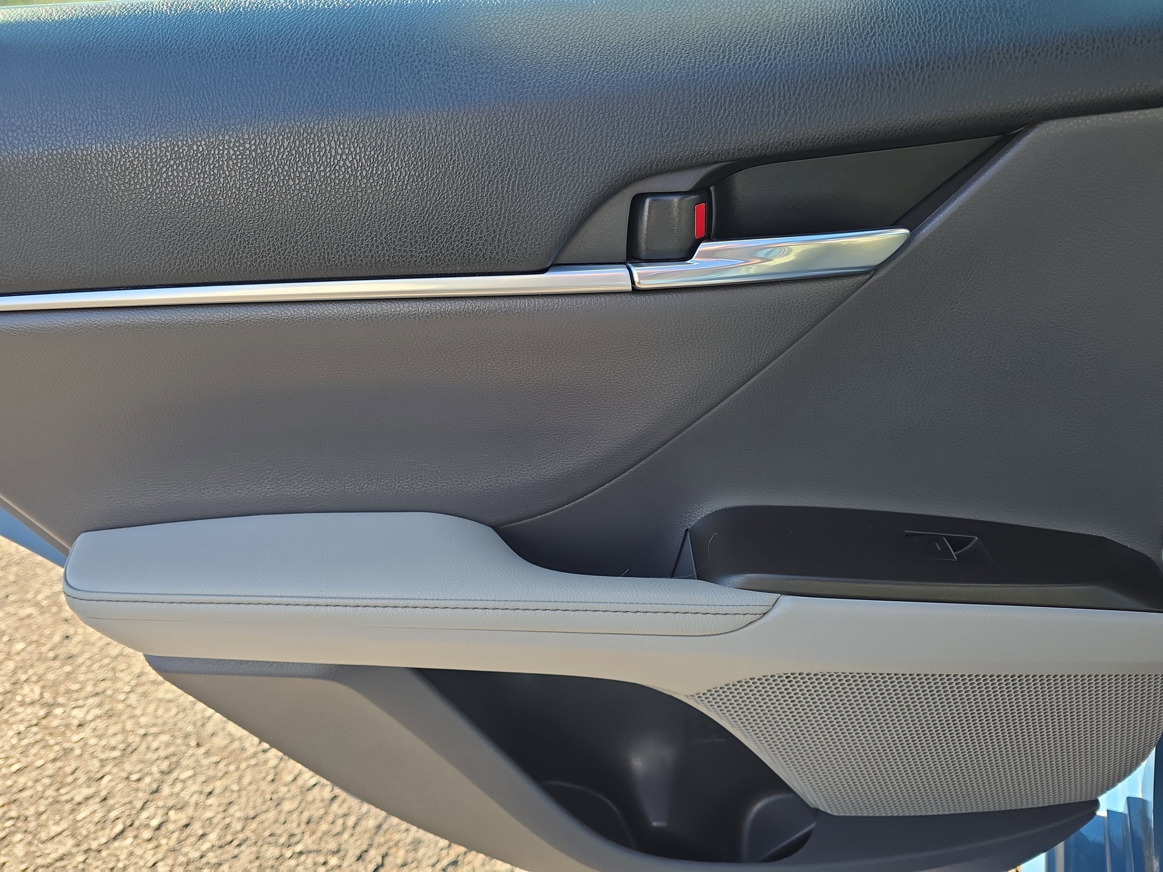 2023 Toyota Camry Hybrid XSE