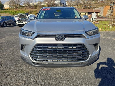 2024 Toyota Grand Highlander XLE