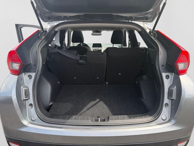 2020 Mitsubishi Eclipse Cross SE