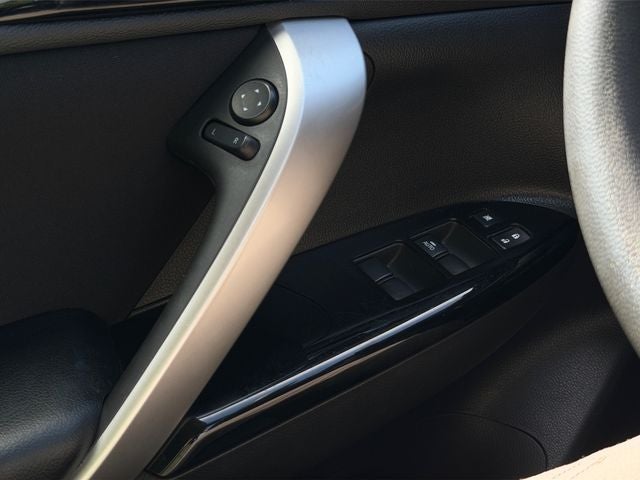 2024 Mitsubishi Eclipse Cross LE