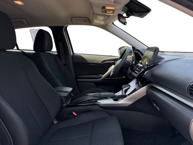 2024 Mitsubishi Eclipse Cross LE
