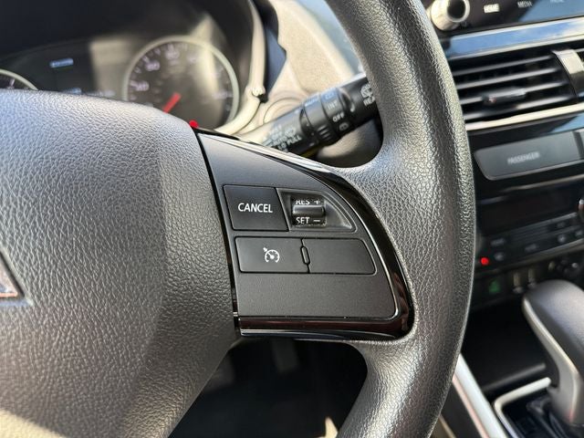 2023 Mitsubishi Eclipse Cross LE