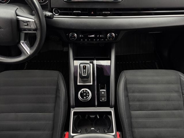 2022 Mitsubishi Outlander Black Edition