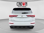 2022 Mitsubishi Outlander Black Edition