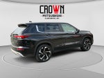 2022 Mitsubishi Outlander Base
