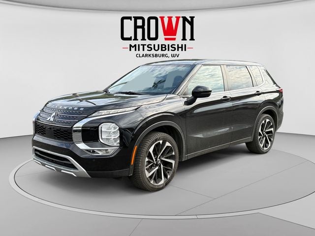 2022 Mitsubishi Outlander Base
