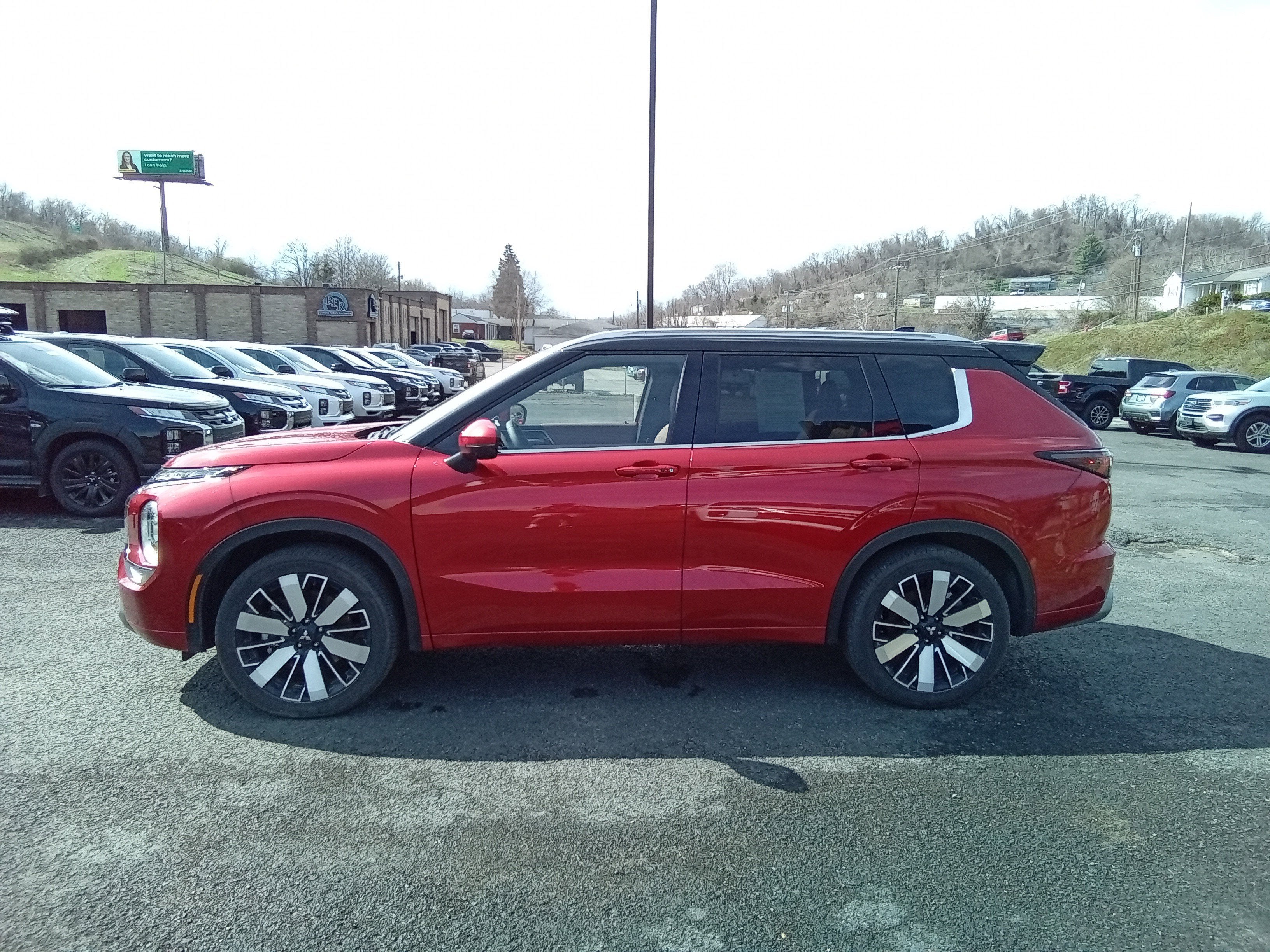 2026 Mitsubishi Outlander SEL