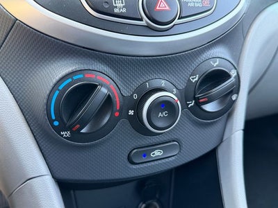 2012 Hyundai Accent GS