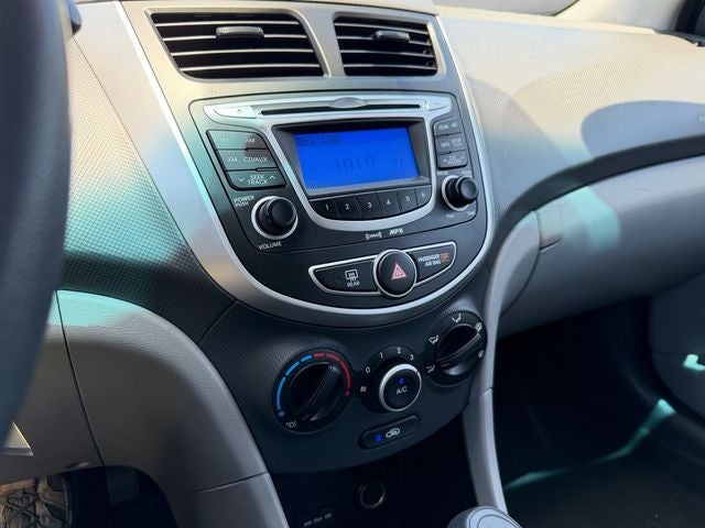 2012 Hyundai Accent GS