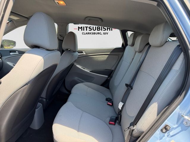 2012 Hyundai Accent GS