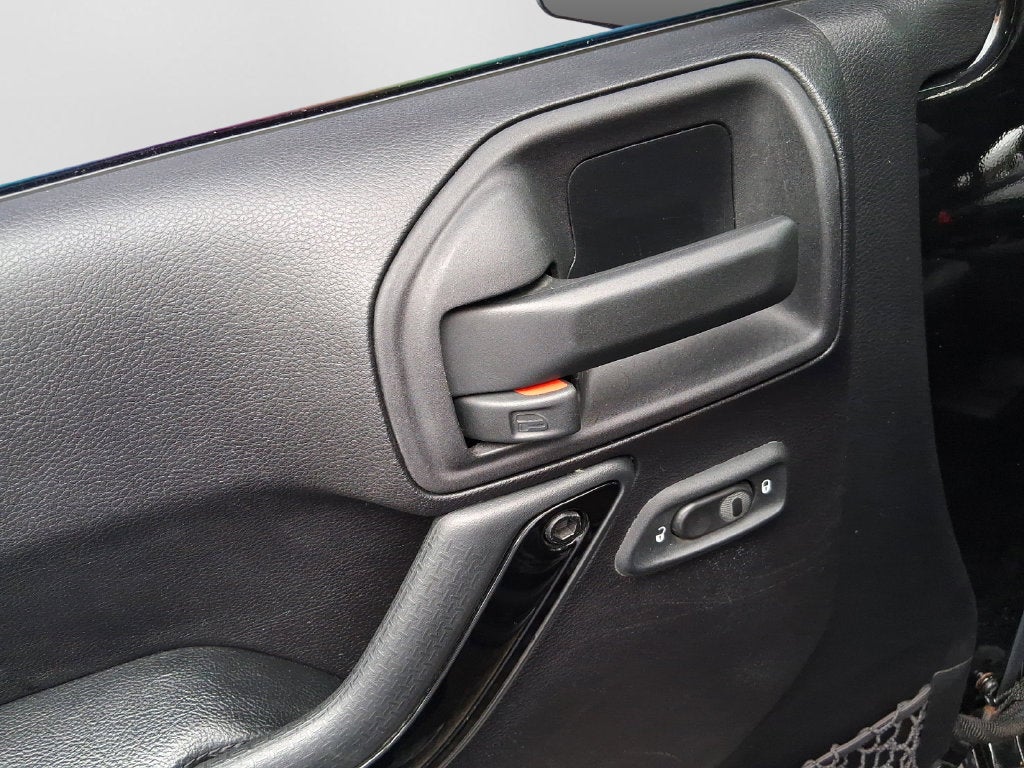 2015 Jeep Wrangler Unlimited Altitude
