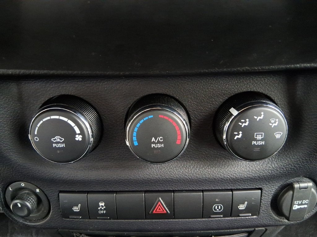 2015 Jeep Wrangler Unlimited Altitude