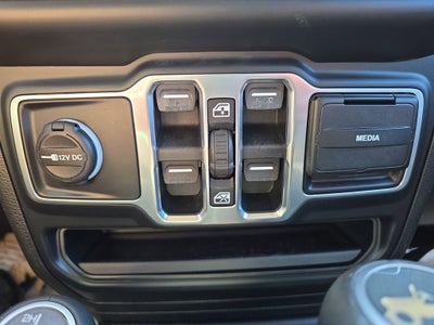 2018 Jeep Wrangler Unlimited Sahara 4x4