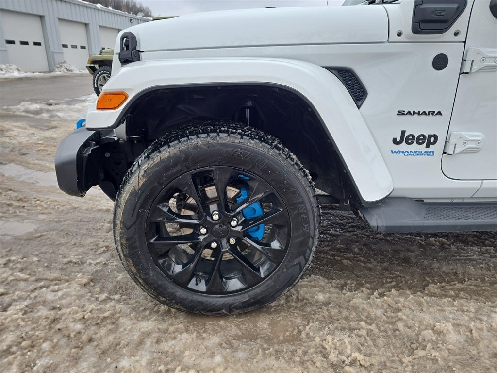 2022 Jeep Wrangler 4xe Unlimited Sahara 4x4