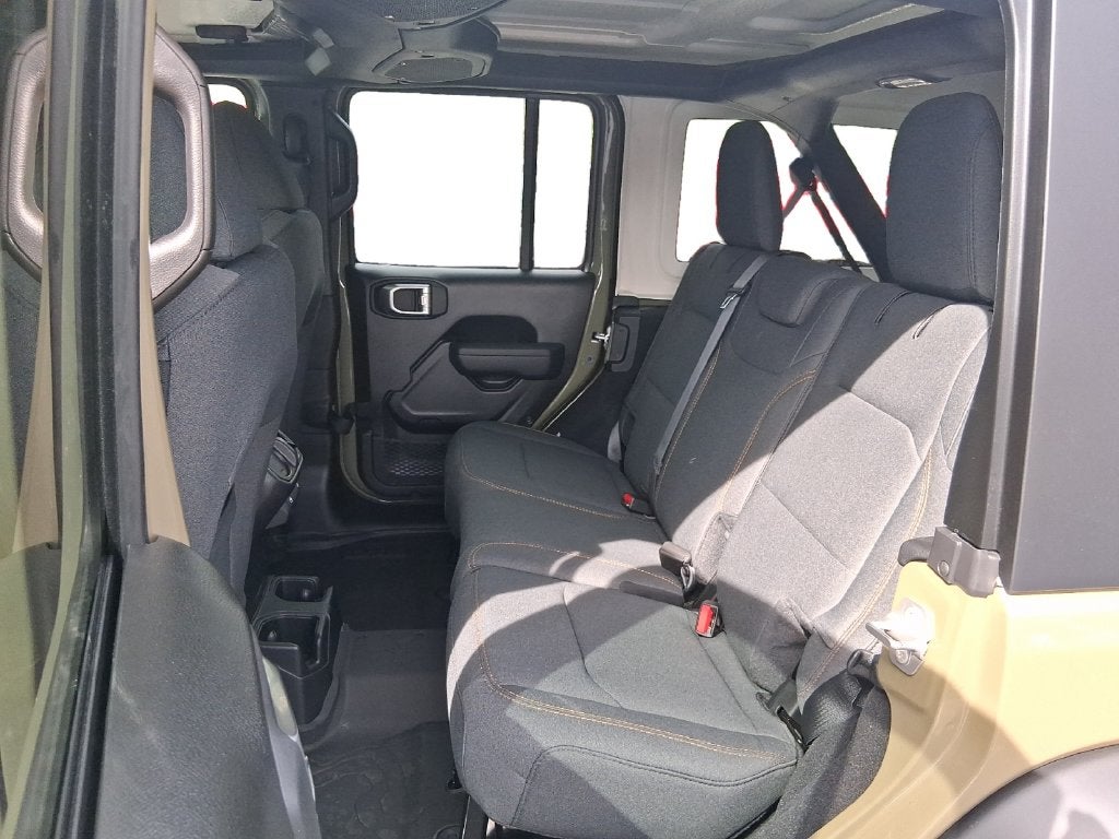2027 Jeep Wrangler WRANGLER 4-DOOR SPORT
