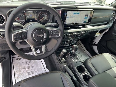 2025 Jeep Wrangler WRANGLER 4-DOOR SAHARA