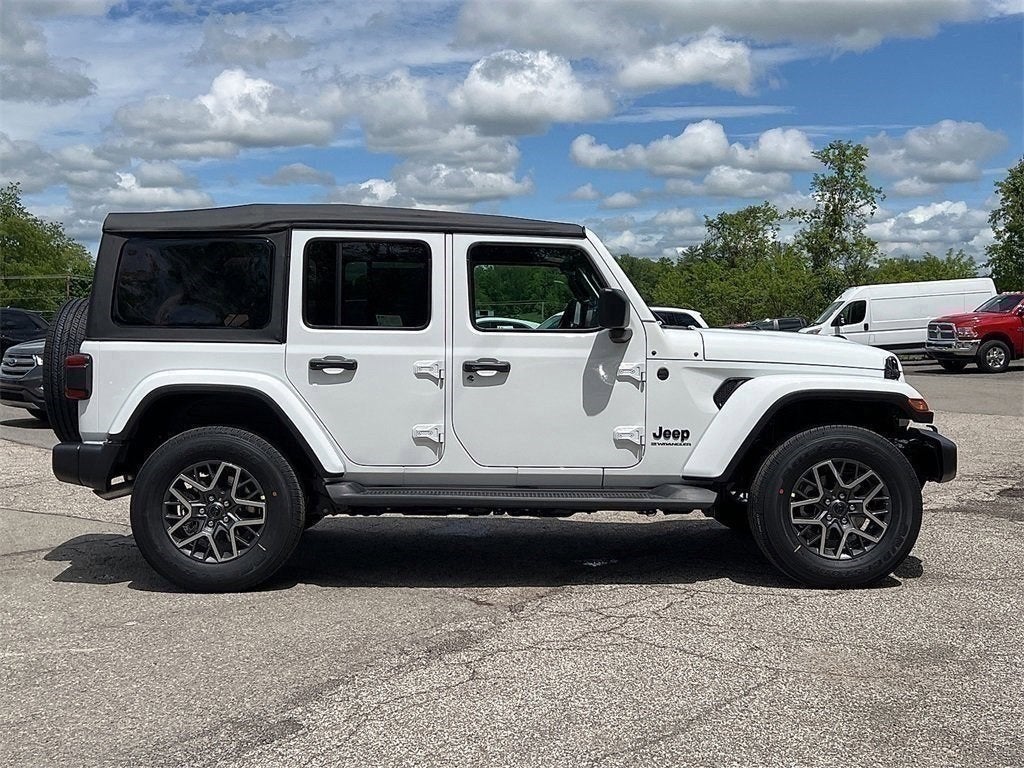 2025 Jeep Wrangler WRANGLER 4-DOOR SAHARA