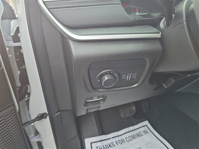 2026 Jeep Grand Cherokee GRAND CHEROKEE LAREDO X 4X4