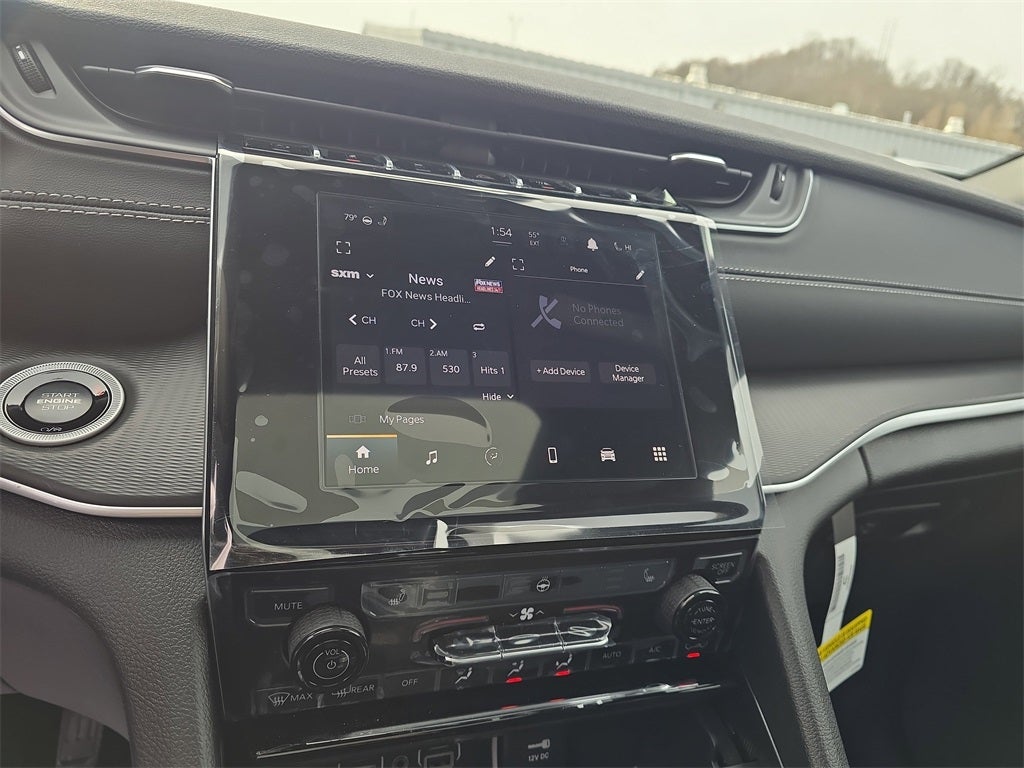 2026 Jeep Grand Cherokee GRAND CHEROKEE LAREDO X 4X4