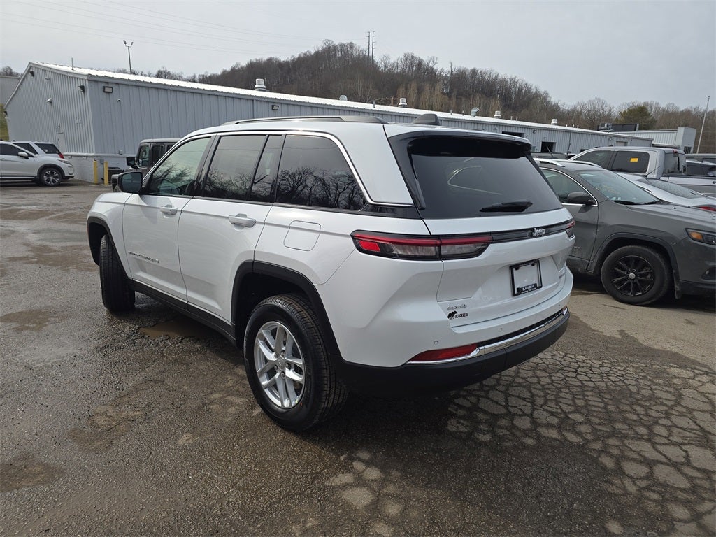 2026 Jeep Grand Cherokee GRAND CHEROKEE LAREDO X 4X4