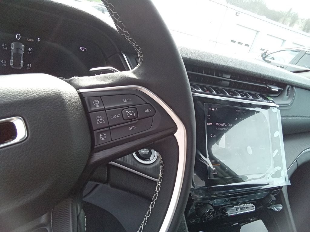 2026 Jeep Grand Cherokee GRAND CHEROKEE LAREDO X 4X4