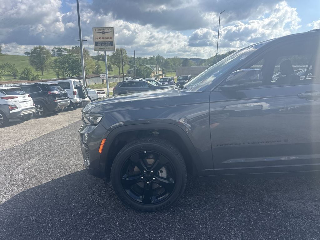 2025 Jeep Grand Cherokee Altitude X 4x4