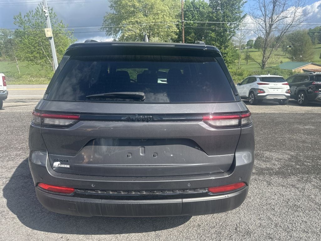 2025 Jeep Grand Cherokee Altitude X 4x4