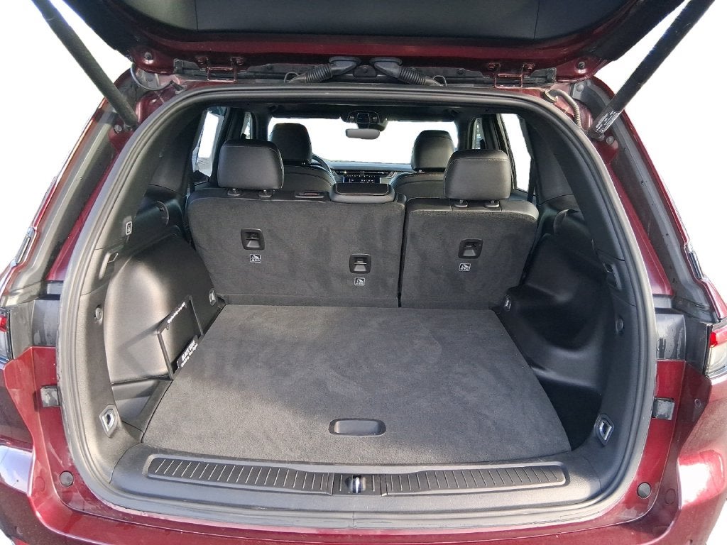 2025 Jeep Grand Cherokee Altitude X 4x4