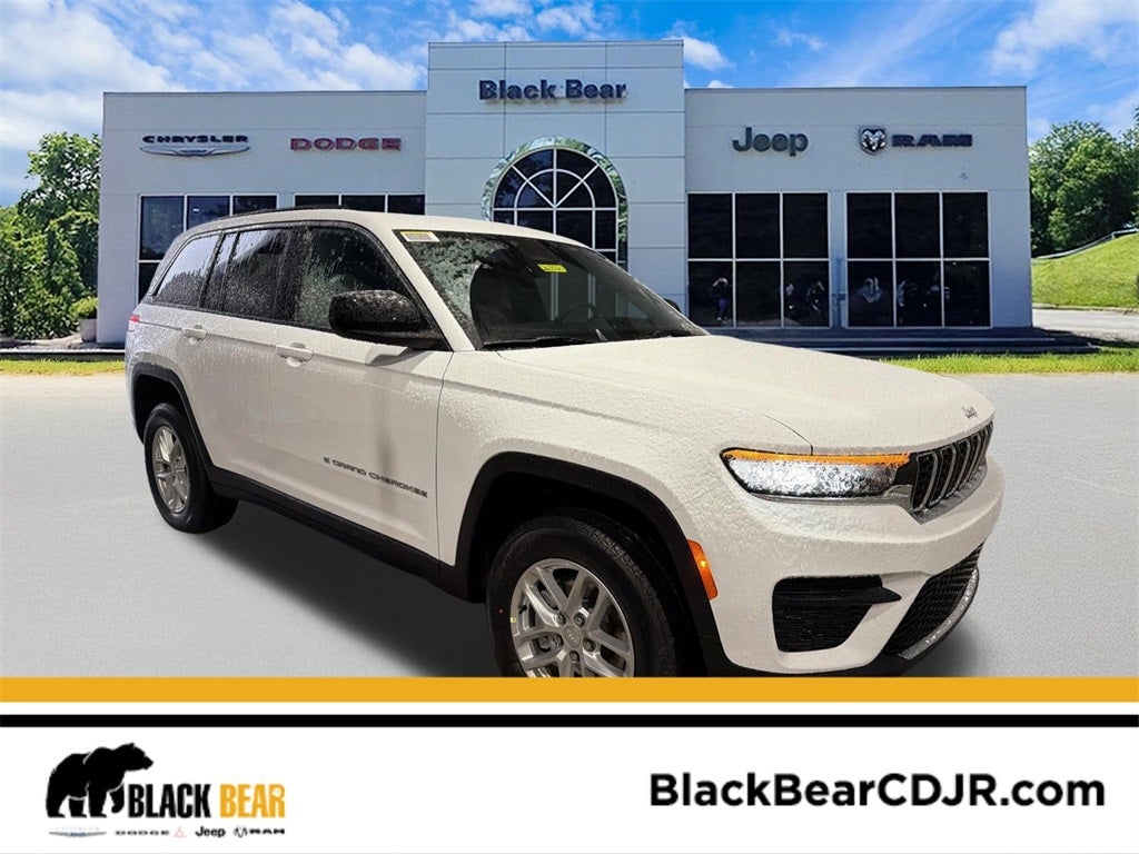 2026 Jeep Grand Cherokee GRAND CHEROKEE LAREDO X 4X4