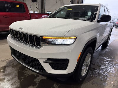 2026 Jeep Grand Cherokee GRAND CHEROKEE LAREDO X 4X4