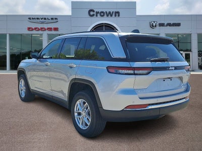 2026 Jeep Grand Cherokee GRAND CHEROKEE LAREDO 4X4
