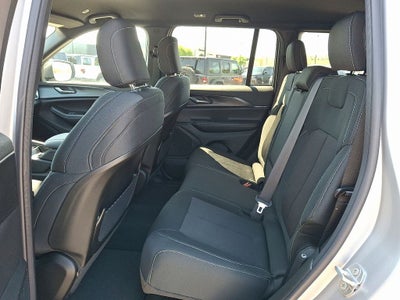 2026 Jeep Grand Cherokee GRAND CHEROKEE LAREDO 4X4