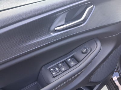 2027 Jeep Grand Cherokee GRAND CHEROKEE LAREDO X 4X4