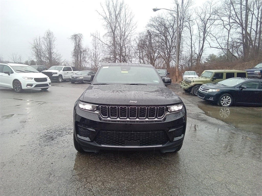 2026 Jeep Grand Cherokee GRAND CHEROKEE LAREDO X 4X4