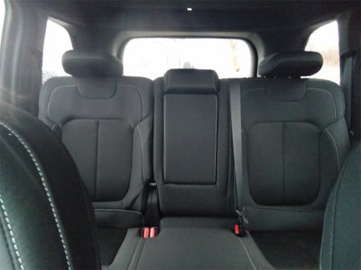 2026 Jeep Grand Cherokee GRAND CHEROKEE LAREDO X 4X4