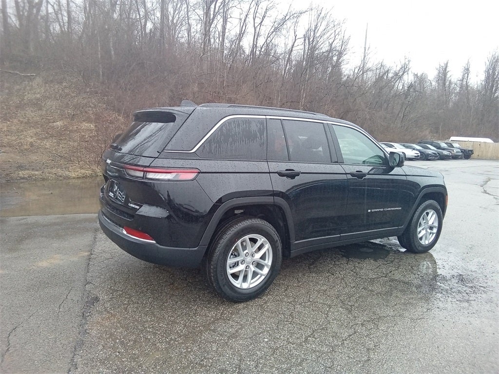 2026 Jeep Grand Cherokee GRAND CHEROKEE LAREDO X 4X4