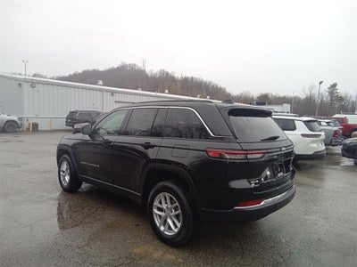 2026 Jeep Grand Cherokee GRAND CHEROKEE LAREDO X 4X4